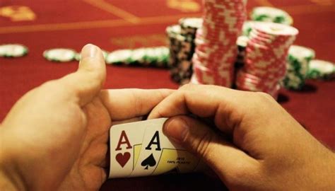 GAMBLING ON DISCHARGEABILITY .